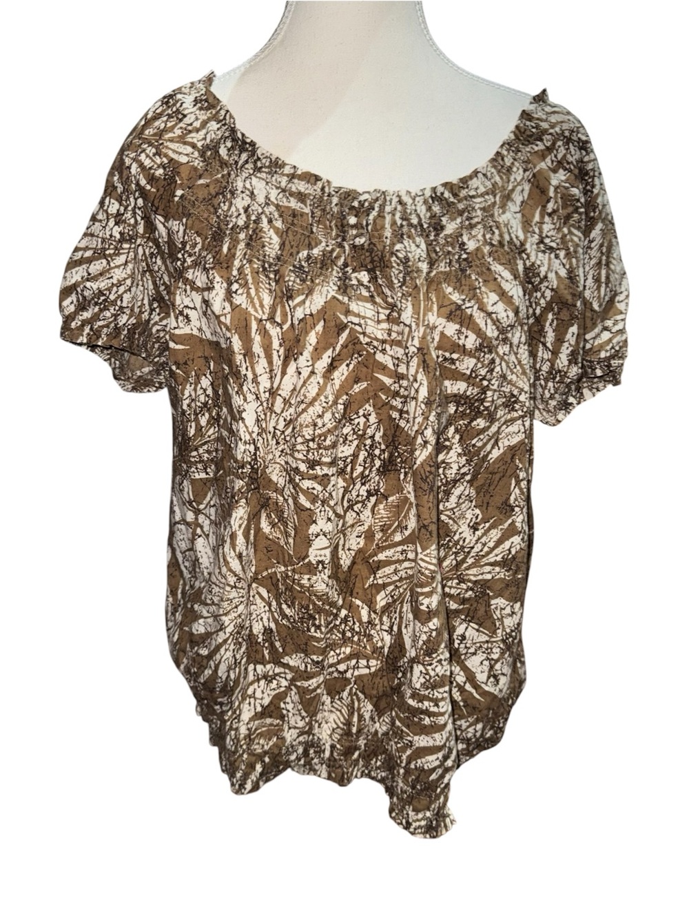Brown tropical leaf print peasant top